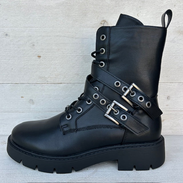 Stoere veterboots met gesp zwart