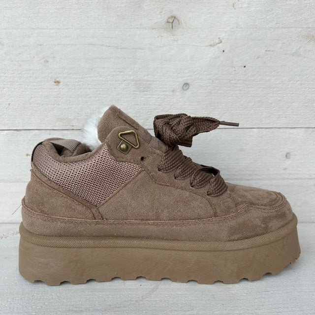 Furry sneakers khaki