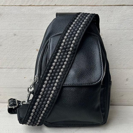 Zwart crossbody/ rugtasje