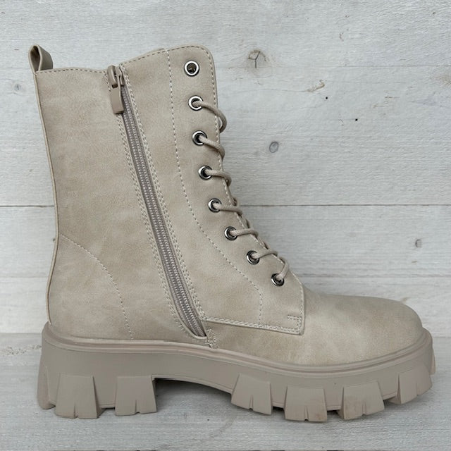 Gave leatherlook veterboots beige