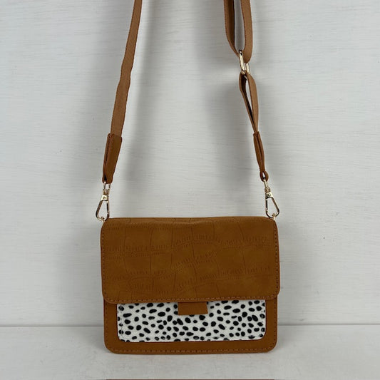 Schoudertasje met leuk design panter camel