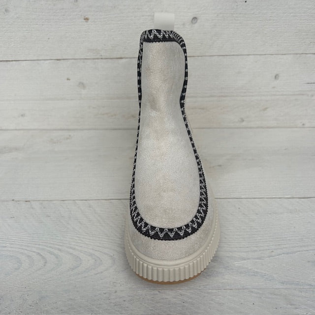 Comfortabele boots met ribbelzool beige