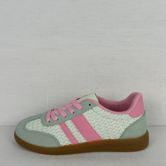 Leuke retro sneakers met trendy design groen