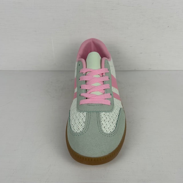 Leuke retro sneakers met trendy design groen