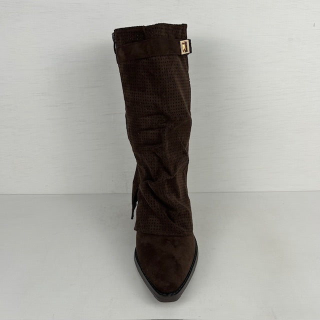 Suèdine cowboylaarzen met gaatjes motief en bandje bruin