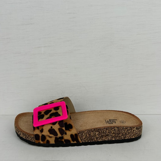 Leuke slippers met trendy look panter beige