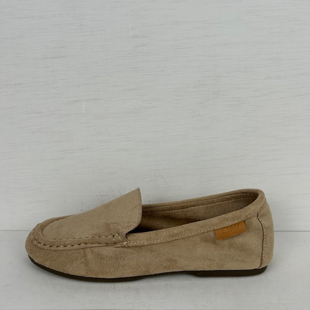 Geweldige suèdine instappers khaki