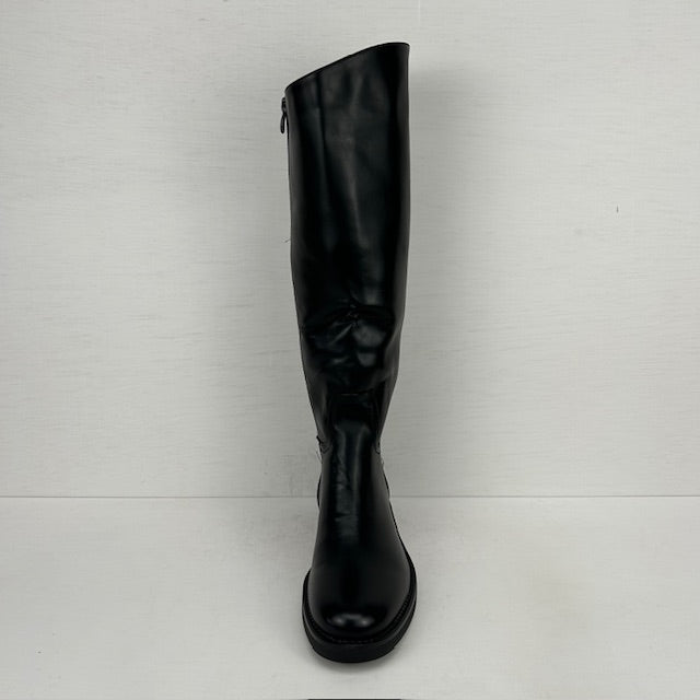 Leatherlook laarzen met lage hak zwart