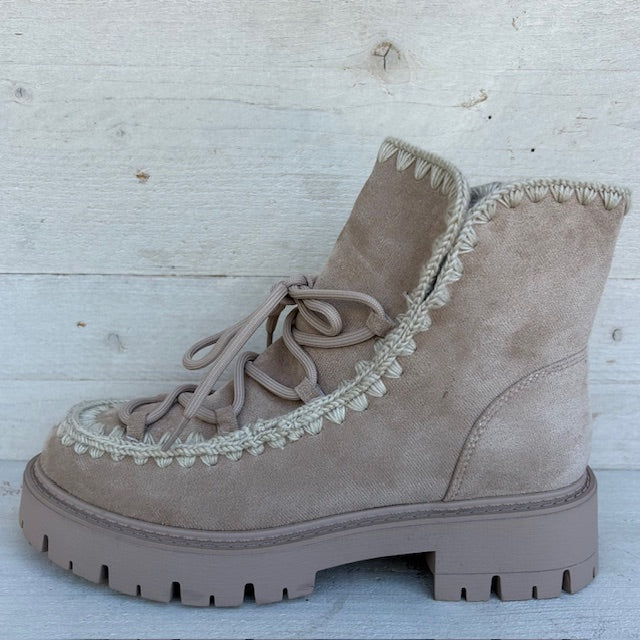 Suèdine winterboots beige