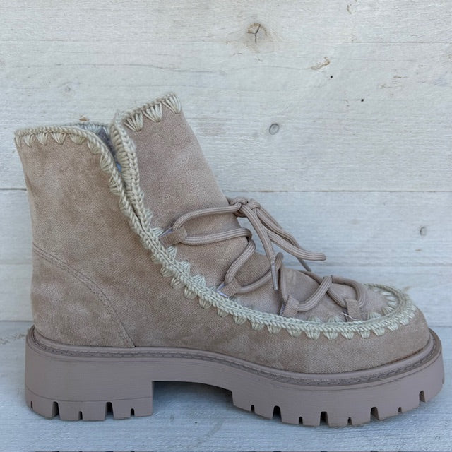 Suèdine winterboots beige