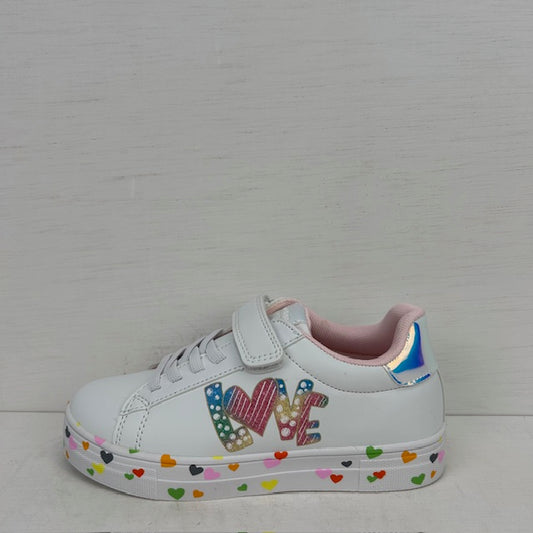 Kids love sneakers wit