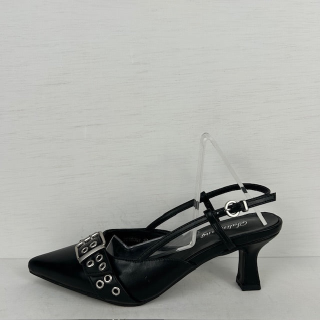 Stoere slingbacks met hakje zwart