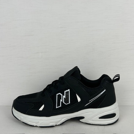 Sportieve sneakers met trendy design zwart