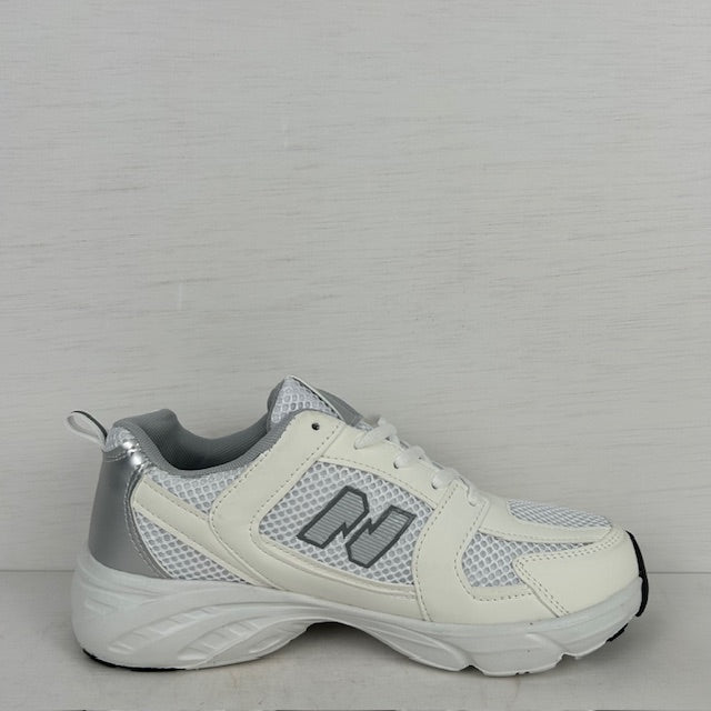 Sportieve sneakers met trendy design wit