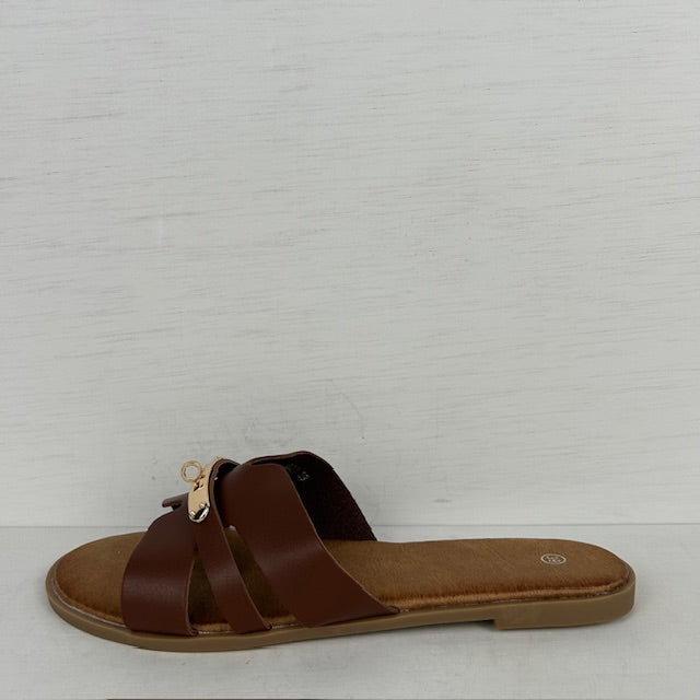 Leuke slippers met gouden detail camel