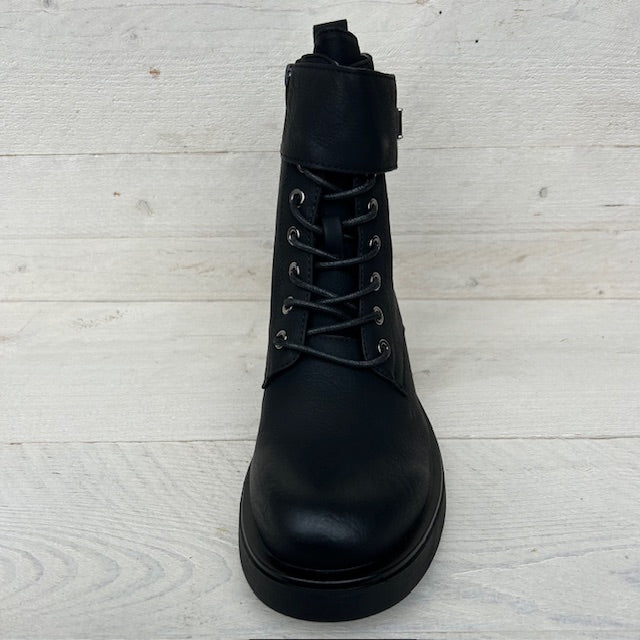 Subtiele veterboots met bandje zwart