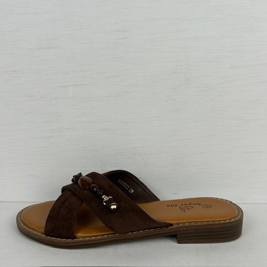 Geweldige slippers met steentjes bruin