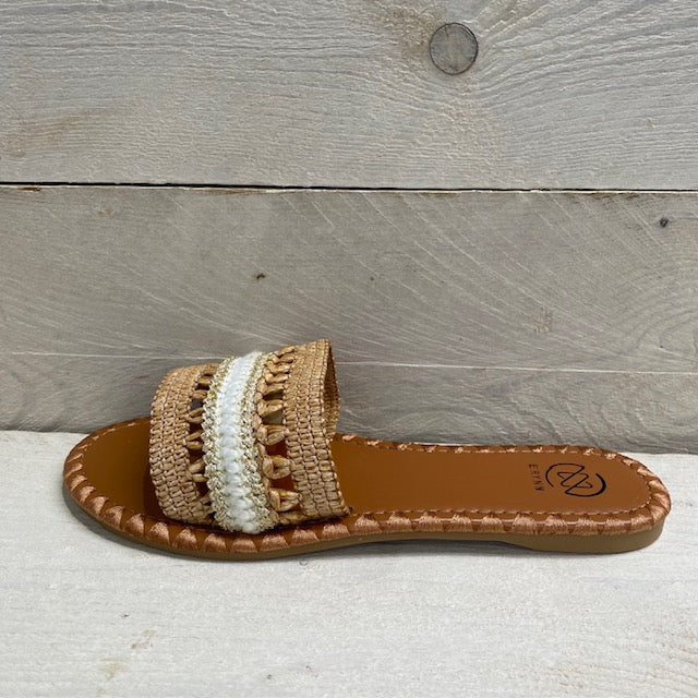 Slippers met opengewerkt motief khaki