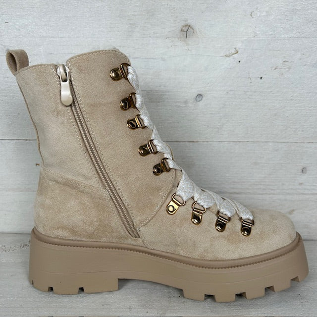 Suèdine boots met veter beige