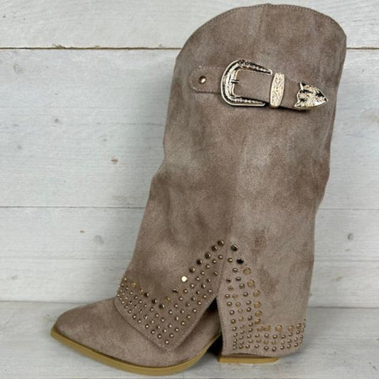 Trendy cowboylaars met sierlijke flap khaki