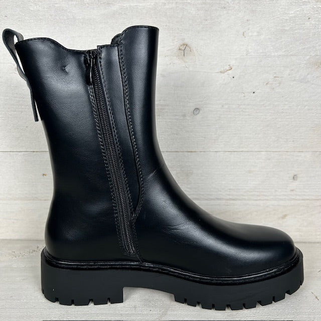 Stoere leatherlook boots met ribbel detail zwart