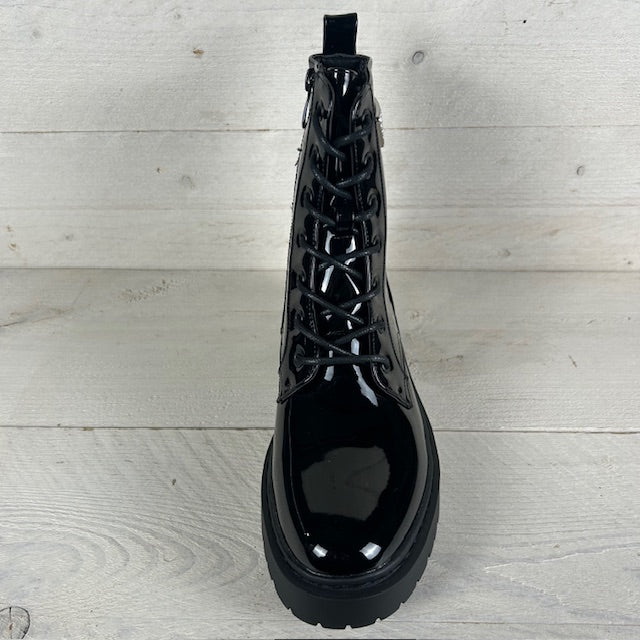 Lak veterboots met shiny detail zwart