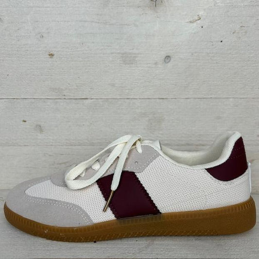 Lage sneaker met retrozool wit bordeaux rood