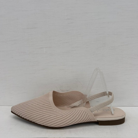 Leuke slingbacks met lage hak beige