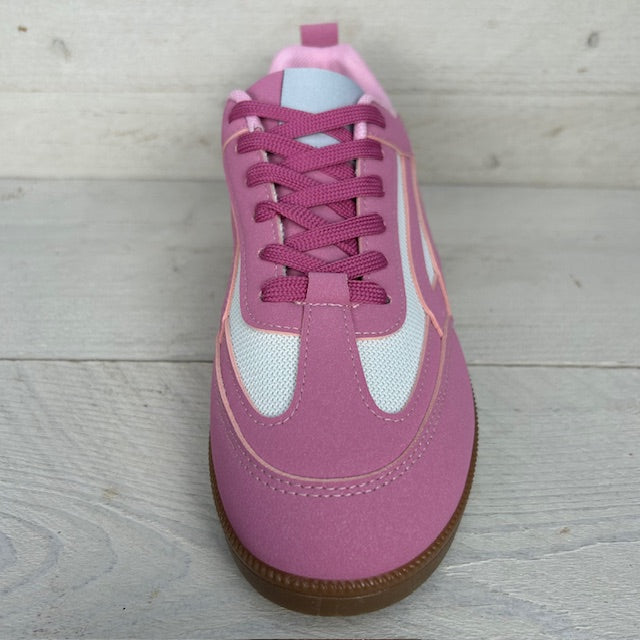 Gave sneakers met trendy retrozool fuchsia