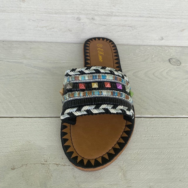 Slippertjes met studs zwart