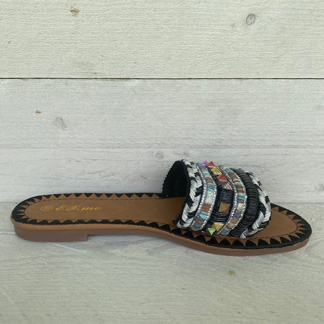 Slippertjes met studs zwart