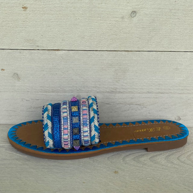 Slippertjes met studs blue