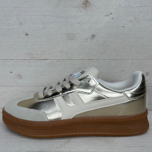 Gave sneaker met retrozool goud