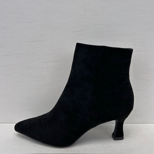 Suèdine cowboylaarsjes met elegant hakje zwart