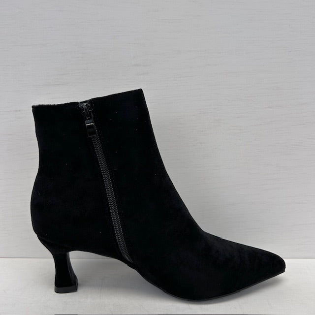 Suèdine cowboylaarsjes met elegant hakje zwart