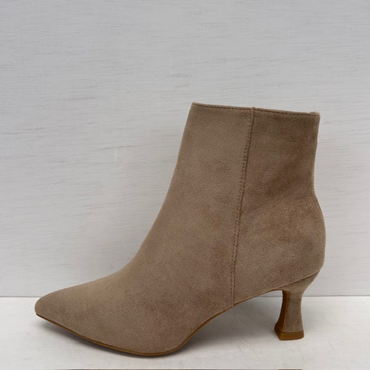 Suèdine cowboylaarsjes met elegant hakje khaki