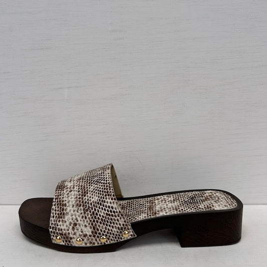 Gave slippers met hakje beige