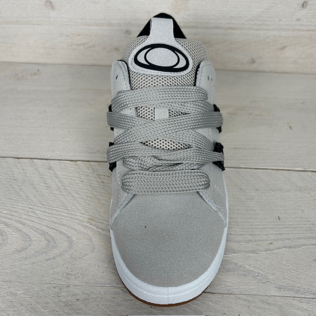 Trendy retro sneaker met witte zool grijs