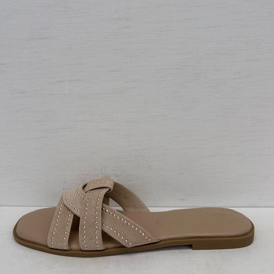 Geweldige slippers met leuk design beige