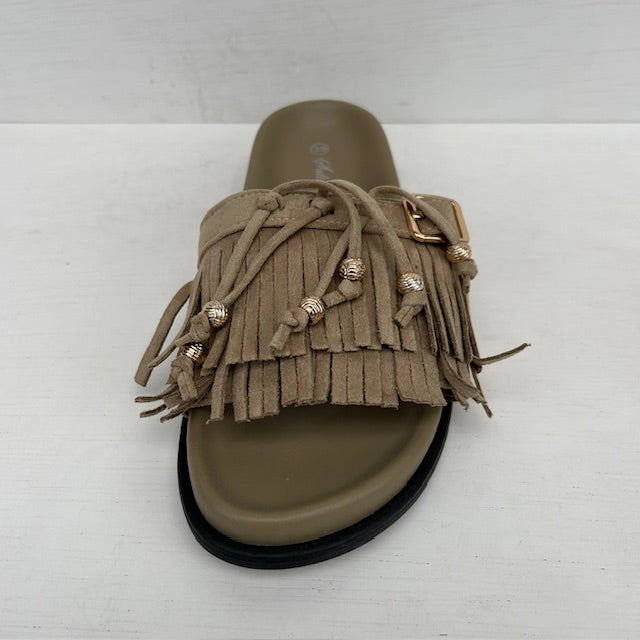 Geweldige slippers met franjes khaki