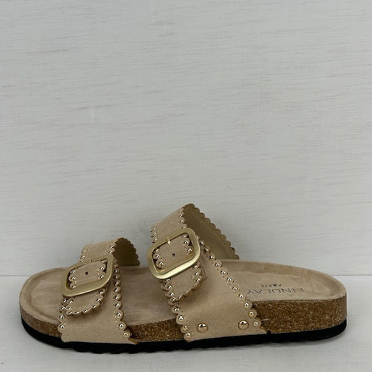 Zomerse sandalen met leuke afwerking beige