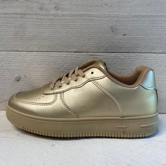 Sneakers goud