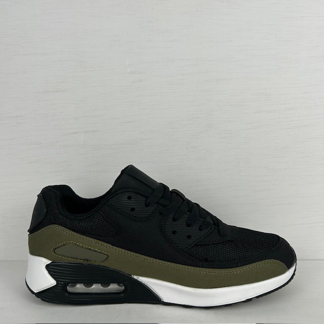 Leuke air sneakers zwart groen (Verkrijgbaar van maat 40 t/m maat 45)