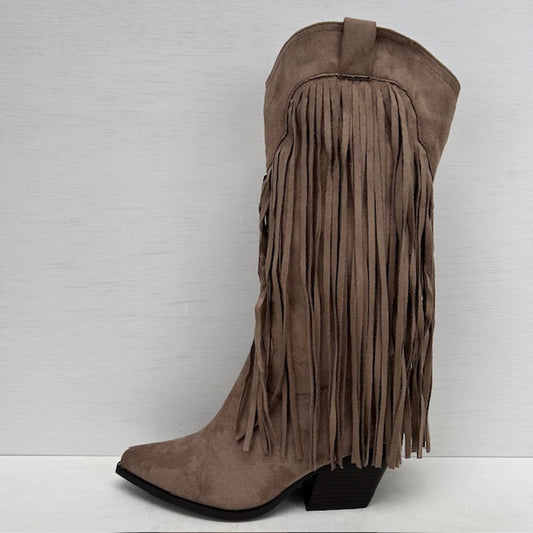 Geweldige suèdine cowboylaarzen met franjes taupe