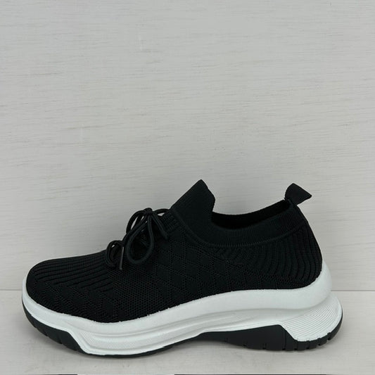 Geweldige instapsneakers met veters zwart