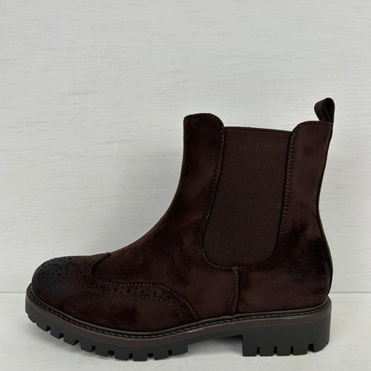 Geweldige boots met leuke afwerking bruin