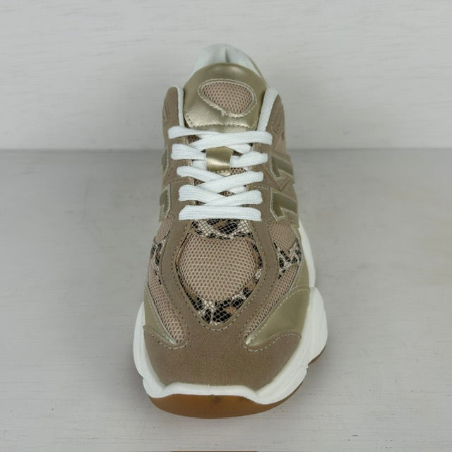 Trendy sneakers met leuk design goud