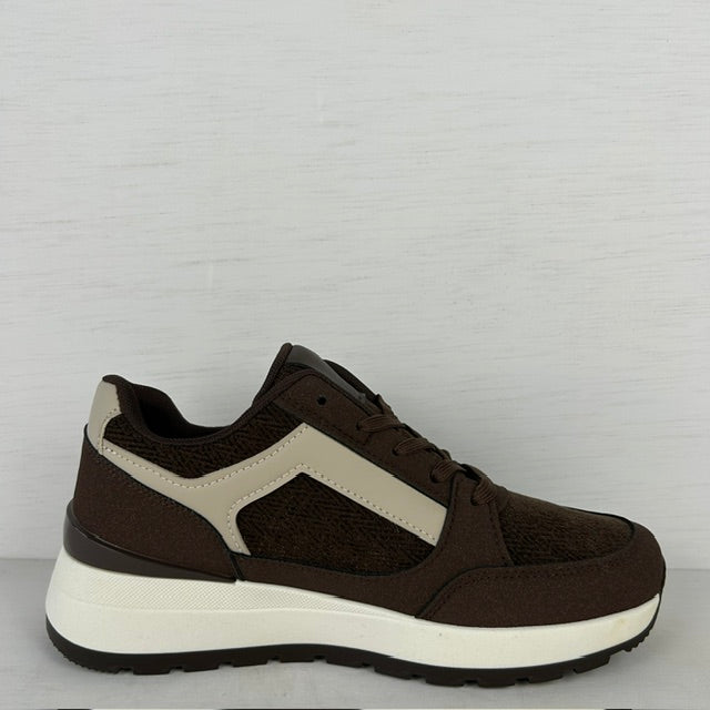 Leuke sneakers met ritsje bruin