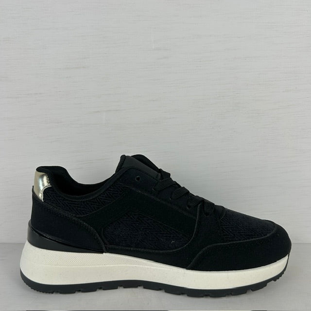 Leuke sneakers met ritsje zwart