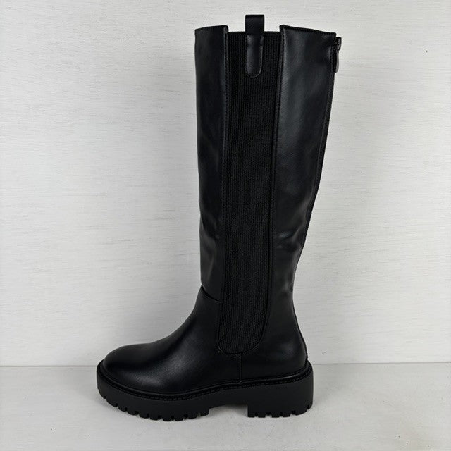 Stoere hoge leatherlook boots met elastiek zwart
